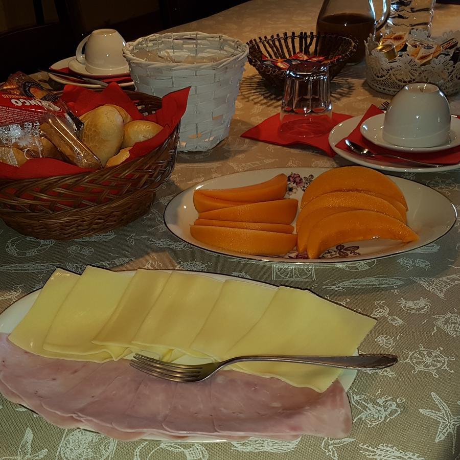 Buio Pesto B&B Ceparana Exteriör bild