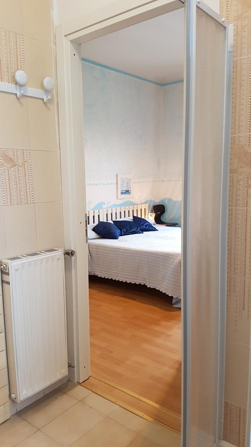 Buio Pesto B&B Ceparana Exteriör bild
