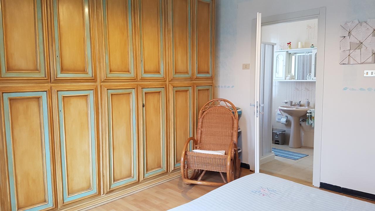 Buio Pesto B&B Ceparana Exteriör bild